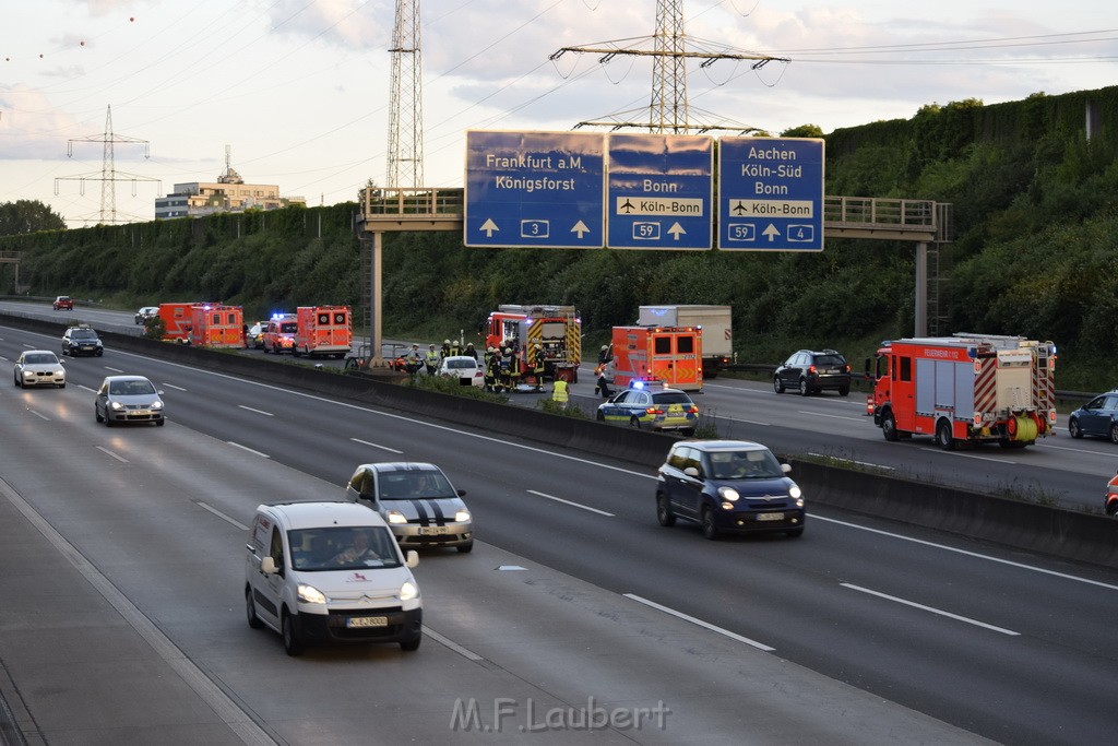 VU PKlemm A 3 Rich Frankfurt Hoehe AK Koeln Heumar P186.JPG - Miklos Laubert